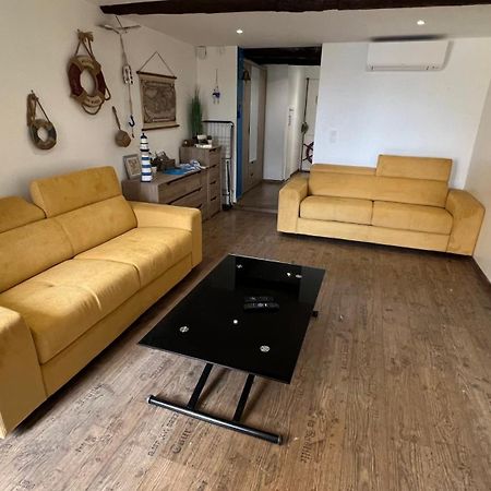 Le Petit Bateau Apartamento Menton Exterior foto