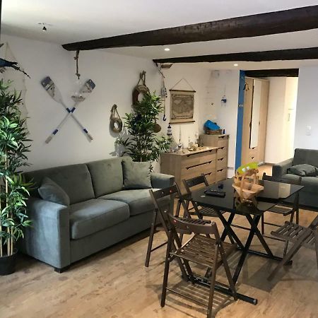 Le Petit Bateau Apartamento Menton Exterior foto