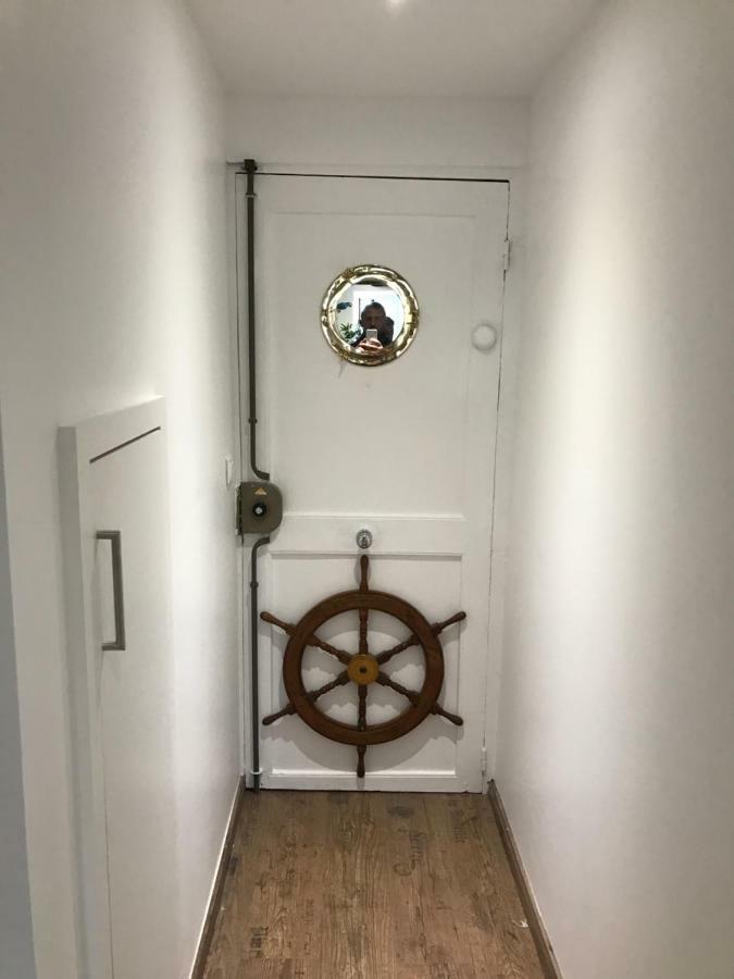 Le Petit Bateau Apartamento Menton Exterior foto
