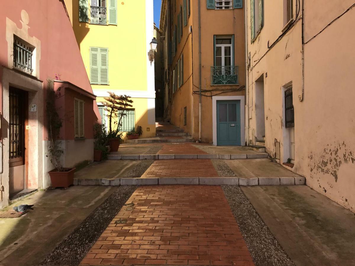 Le Petit Bateau Apartamento Menton Exterior foto
