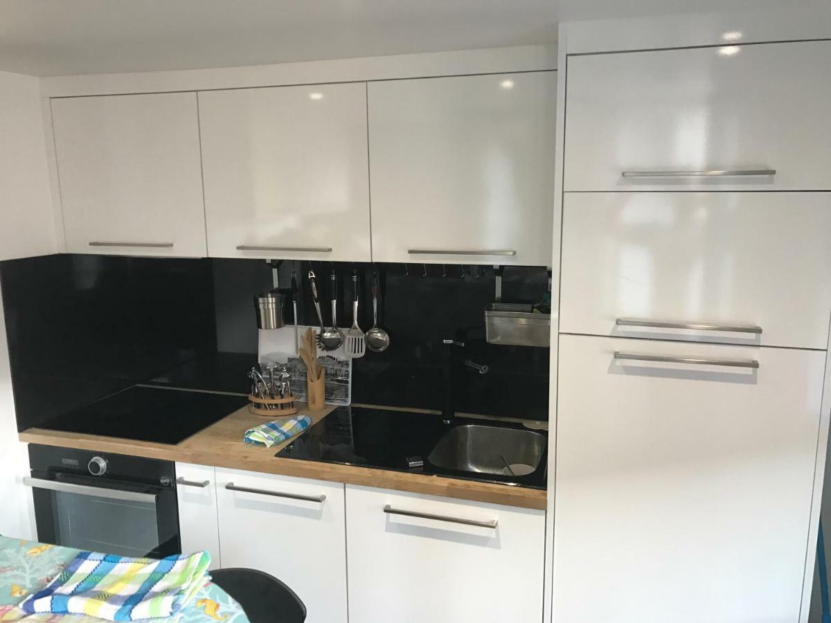 Le Petit Bateau Apartamento Menton Exterior foto