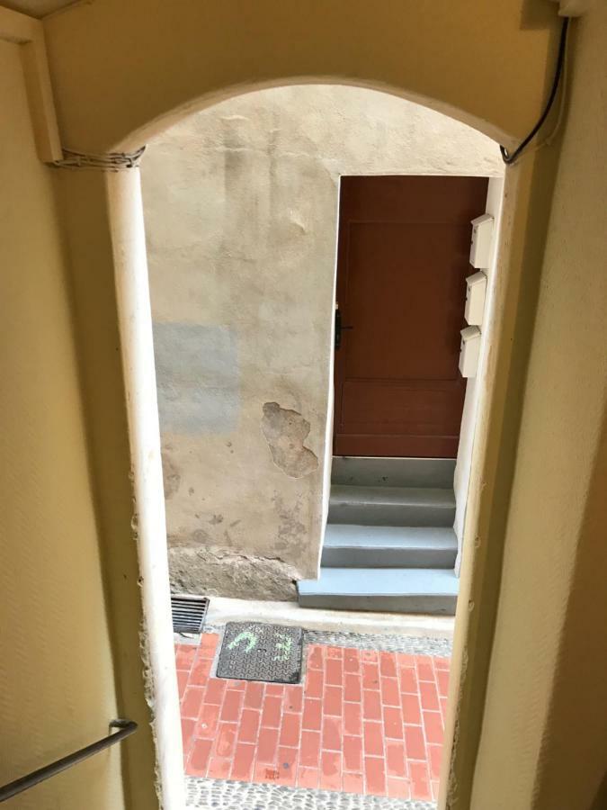 Le Petit Bateau Apartamento Menton Exterior foto
