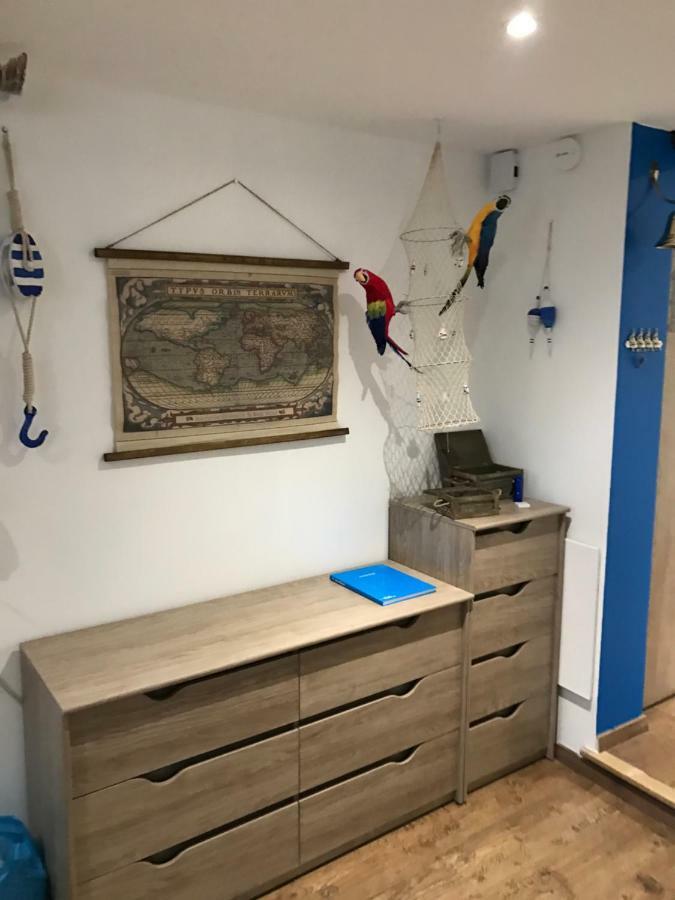 Le Petit Bateau Apartamento Menton Exterior foto