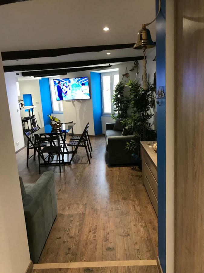 Le Petit Bateau Apartamento Menton Exterior foto