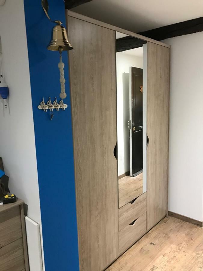 Le Petit Bateau Apartamento Menton Exterior foto