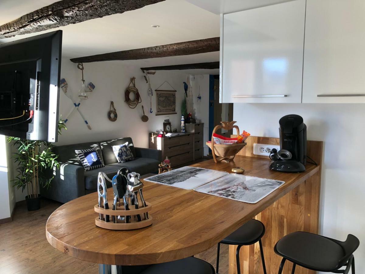 Le Petit Bateau Apartamento Menton Exterior foto