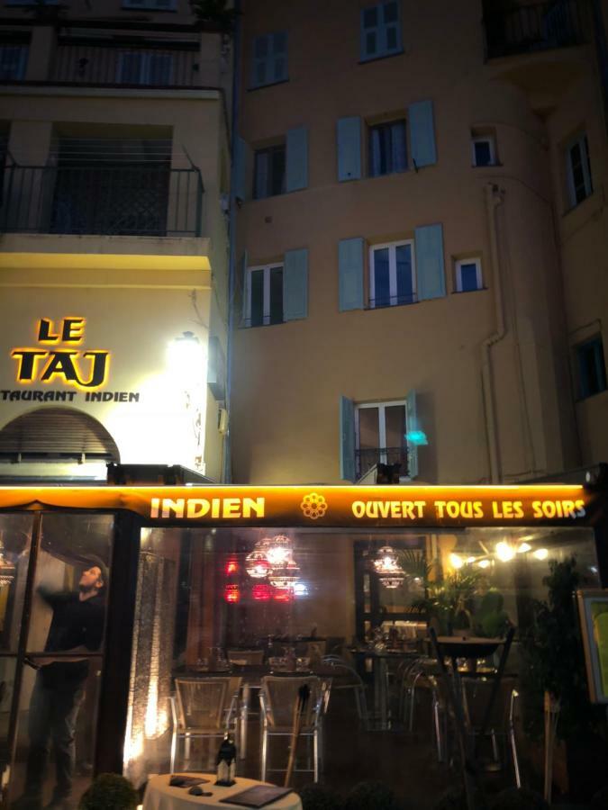 Le Petit Bateau Apartamento Menton Exterior foto